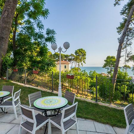 Park Hotel Villa Maria Сан Менайо Екстериор снимка