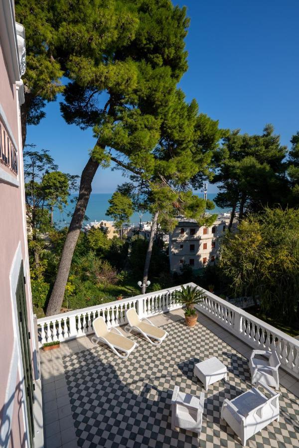 Park Hotel Villa Maria Сан Менайо Екстериор снимка