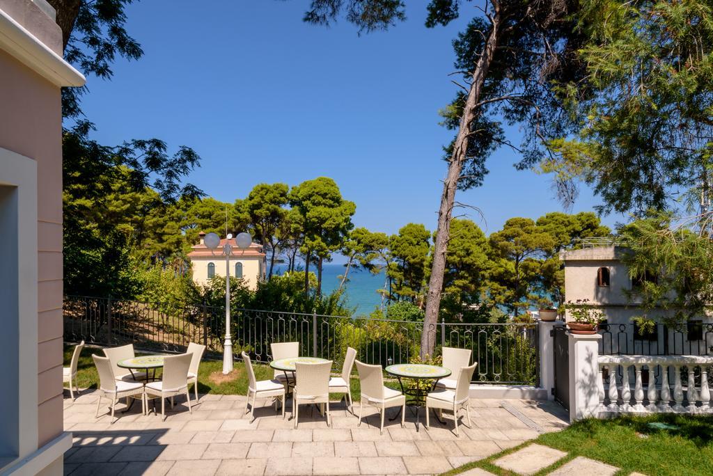 Park Hotel Villa Maria Сан Менайо Екстериор снимка